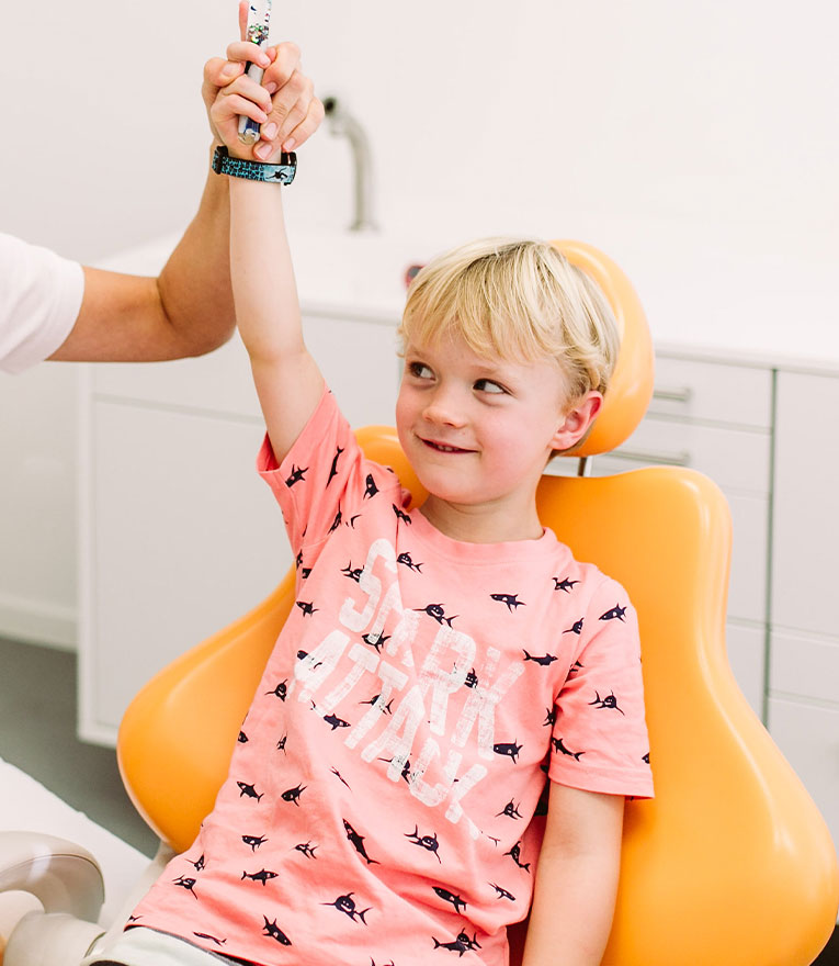 Spielerische Behandlung